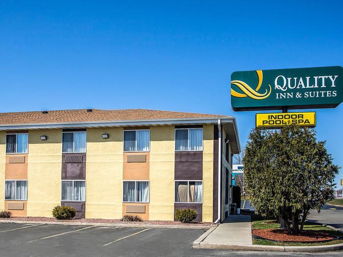 Quality Inn & Suites - Bild 1