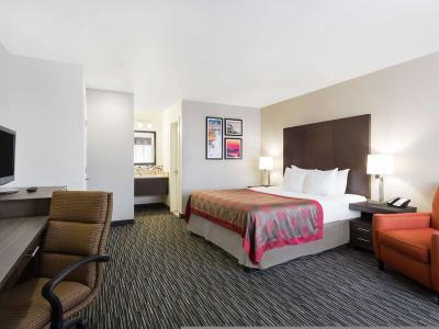 Hotel Ramada by Wyndham Monterey - Bild 4