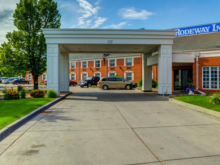 Hotel Rodeway Inn Grand Forks - Bild 1