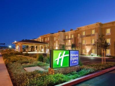 Hotel Holiday Inn Express & Suites Napa Valley - American Canyon - Bild 3