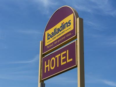 Hotel Balladins Calais Gare - Bild 4