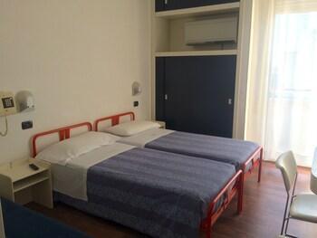 Hotel Nettuno Pesaro - Bild 3