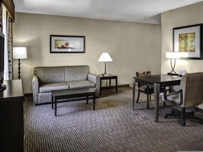 Hotel Hampton Inn & Suites Bakersfield/Hwy 58 - Bild 4