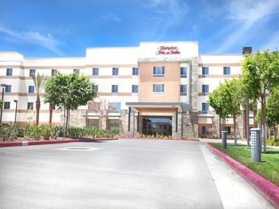 Hotel Hampton Inn & Suites Riverside/Corona East - Bild 2