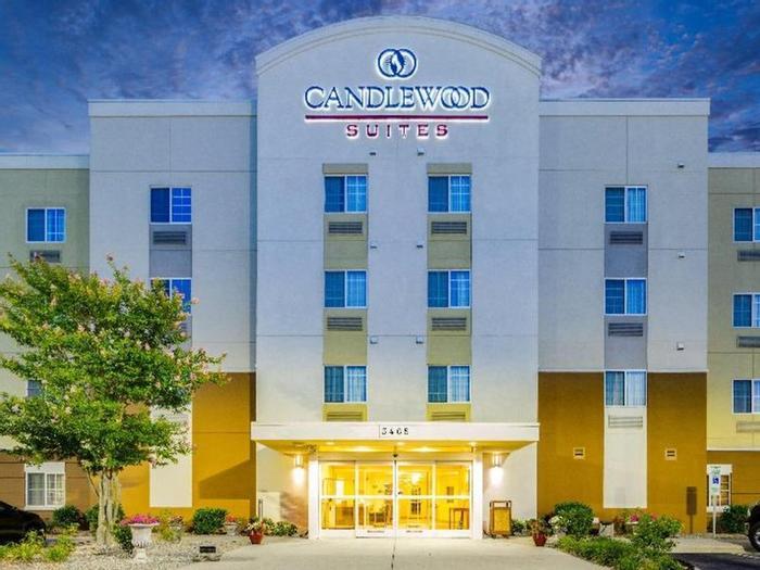 Hotel Candlewood Suites New Bern - Bild 1