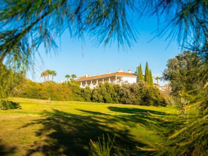 Colina Verde Golf & Sports Resort - Bild 1