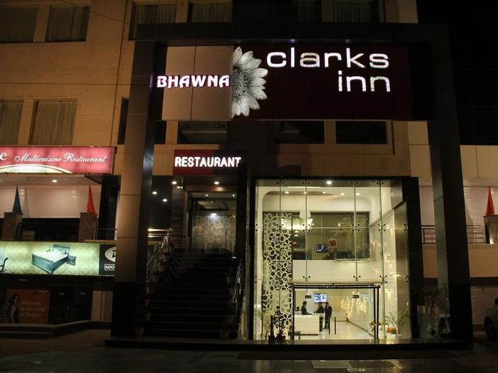 Hotel Bhawna Clarks Inn - Bild 1