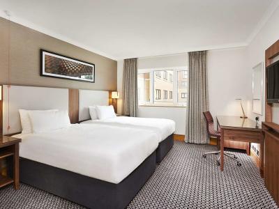 Hotel Doubletree by Hilton Coventry - Bild 2