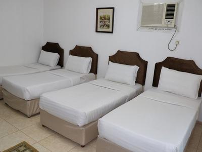 Al Alya Hotel Rooms And Suites - Bild 5
