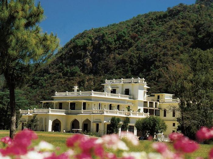 Hotel Ananda in the Himalayas - Bild 1