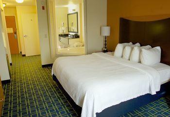 Hotel Fairfield Inn & Suites Beloit - Bild 2