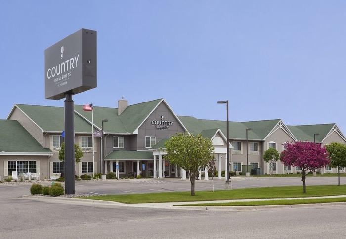 Hotel Country Inn & Suites by Radisson, Willmar, MN - Bild 1