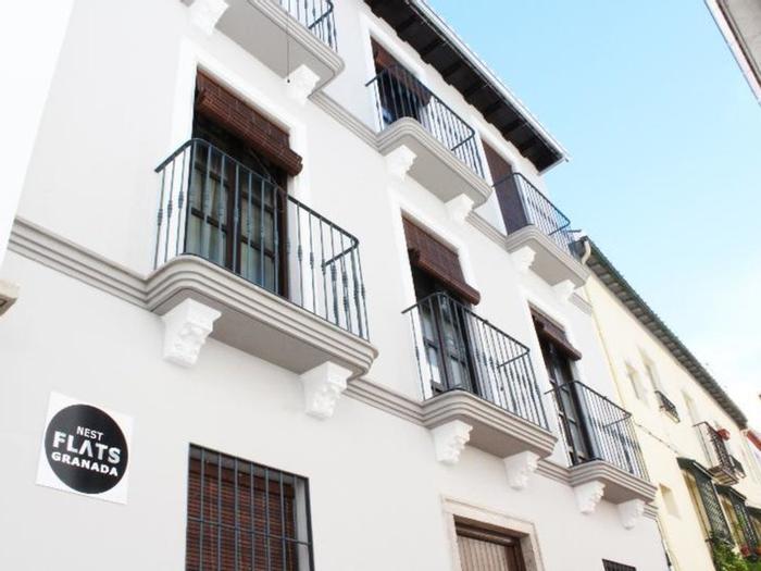 Hotel Nest Flats Granada - Bild 1