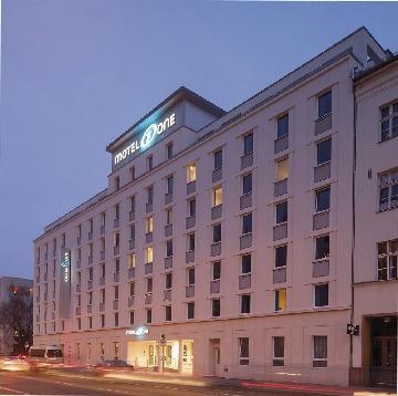 Hotel Motel One Berlin-Mitte - Bild 1