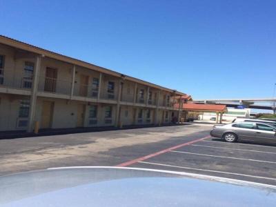 Hotel Motel 6 Grand Prairie - Interstate 30 - Bild 2