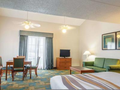 Hotel La Quinta Inn by Wyndham New Orleans West Bank / Gretna - Bild 5