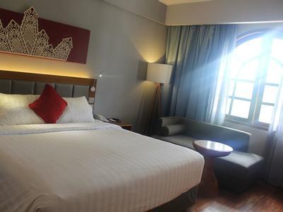 Hotel Novotel Bukittinggi - Bild 4
