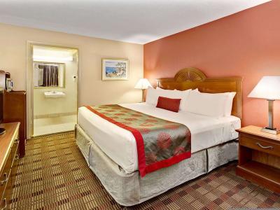Hotel Ramada by Wyndham Baltimore West - Bild 5