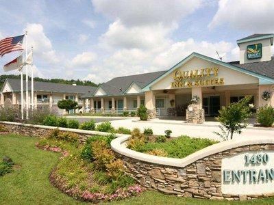Quality Inn & Suites Biltmore East Asheville