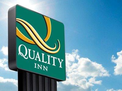 Quality Inn - Storm Lake