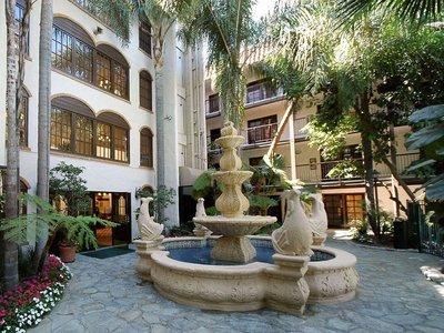 Radisson Suites Hotel Anaheim Buena Park