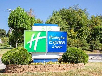 Holiday Inn Express Hotel & Suites Knoxville-Farragut