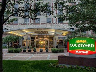 Courtyard by Marriott Downtown Grand Rapids