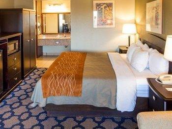 Comfort Inn & Suites - Rancho Cordova