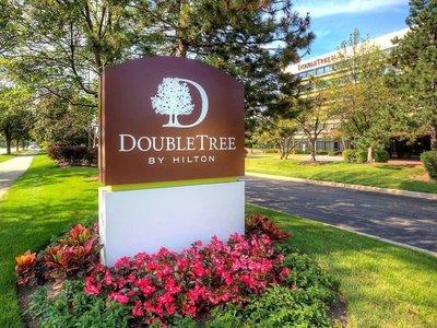 DoubleTree by Hilton Hotel Chicago-Schaumburg