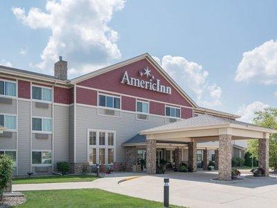 AmericInn Lodge & Suites Newton