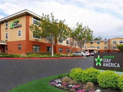 Extended Stay America - Santa Barbara - Calle Real
