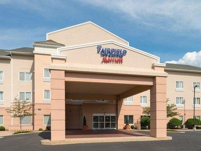 Fairfield Inn and Suites by Marriott State College