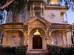 Victorian Mansion at Los Alamos