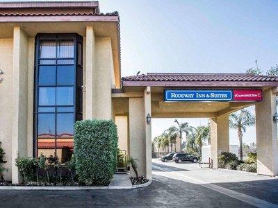 Rodeway Inn & Suites - Bakersfield