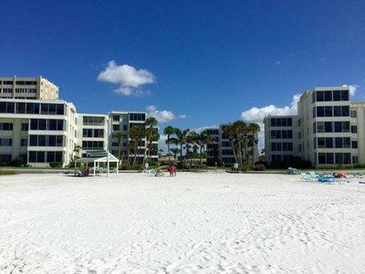 The Island House Beach Resort