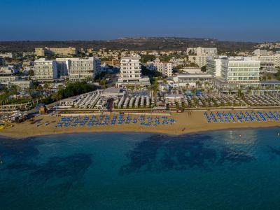 Constantinos The Great Beach Hotel - Bild 4