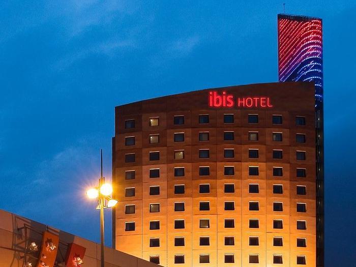 Hotel ibis Barcelona Meridiana - Bild 1