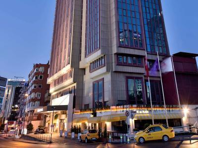 Mövenpick Hotel Istanbul Bosphorus - Bild 3