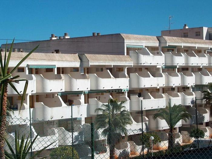 Hotel Apartamentos Arcos II by Casa Azahar - Bild 1