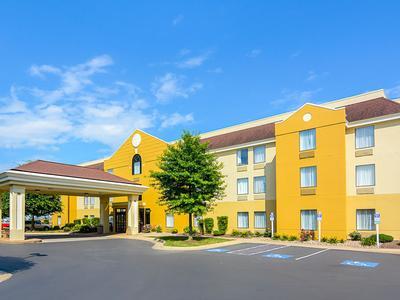 Hotel Comfort Inn Woodstock - Bild 2