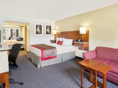 Hotel Ramada by Wyndham Cedar City - Bild 3