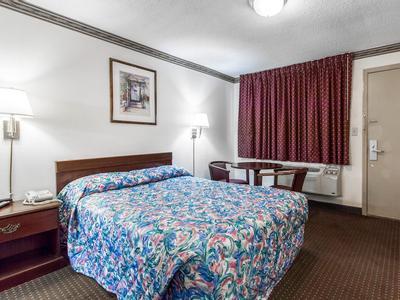 Hotel Econo Lodge Opelika - Bild 3