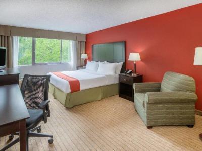 Hotel Holiday Inn Charlottesville-Monticello - Bild 5