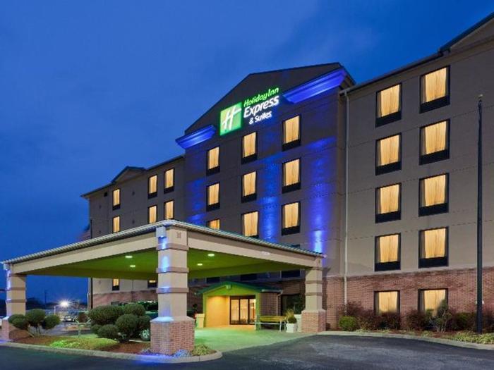 Holiday Inn Express Hotel & Suites Charleston - Southridge - Bild 1