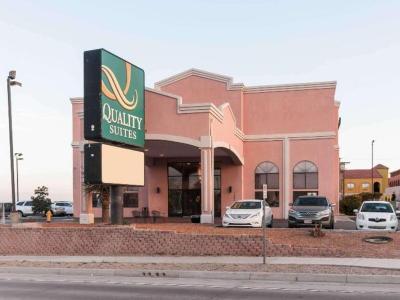 Hotel Quality Suites Albuquerque - Bild 3