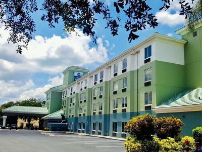 Hotel Spark by Hilton Orlando near SeaWorld - Bild 2