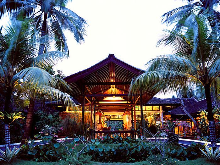 Hotel Candi Beach Resort & Spa - Bild 1