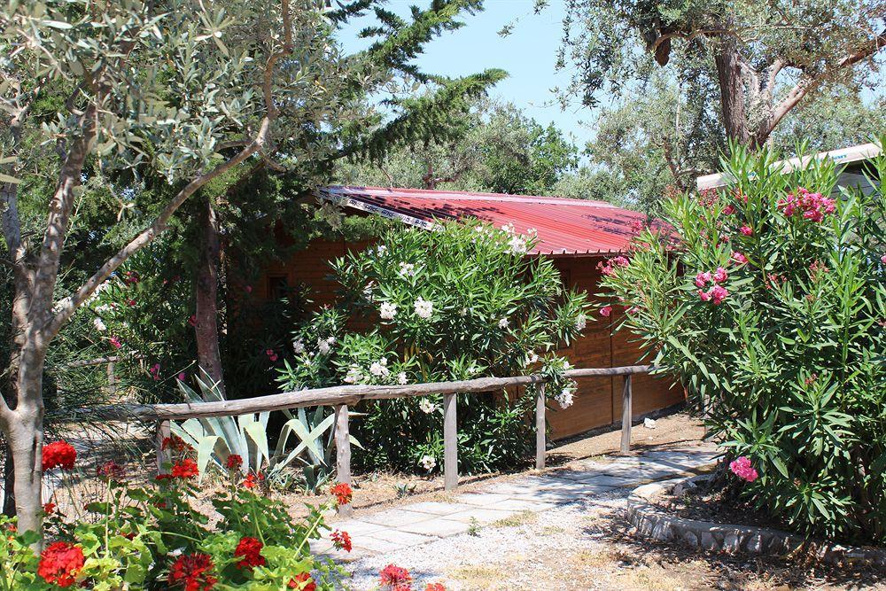 Hotel Santa Fortunata Village Camping - Bild 1