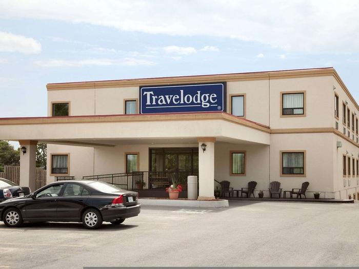 Hotel Travelodge by Wyndham Trenton - Bild 1