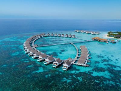 Hotel Centara Grand Island Resort & Spa Maldives - Bild 4